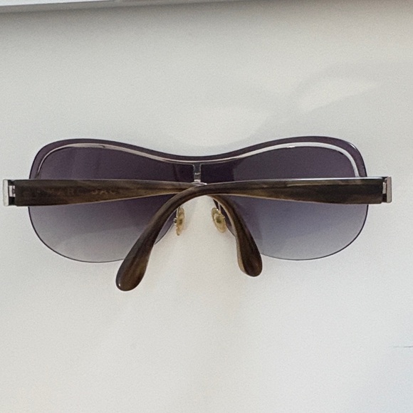 Marc Jacob’s Purple Sunglasses - Picture 4 of 6